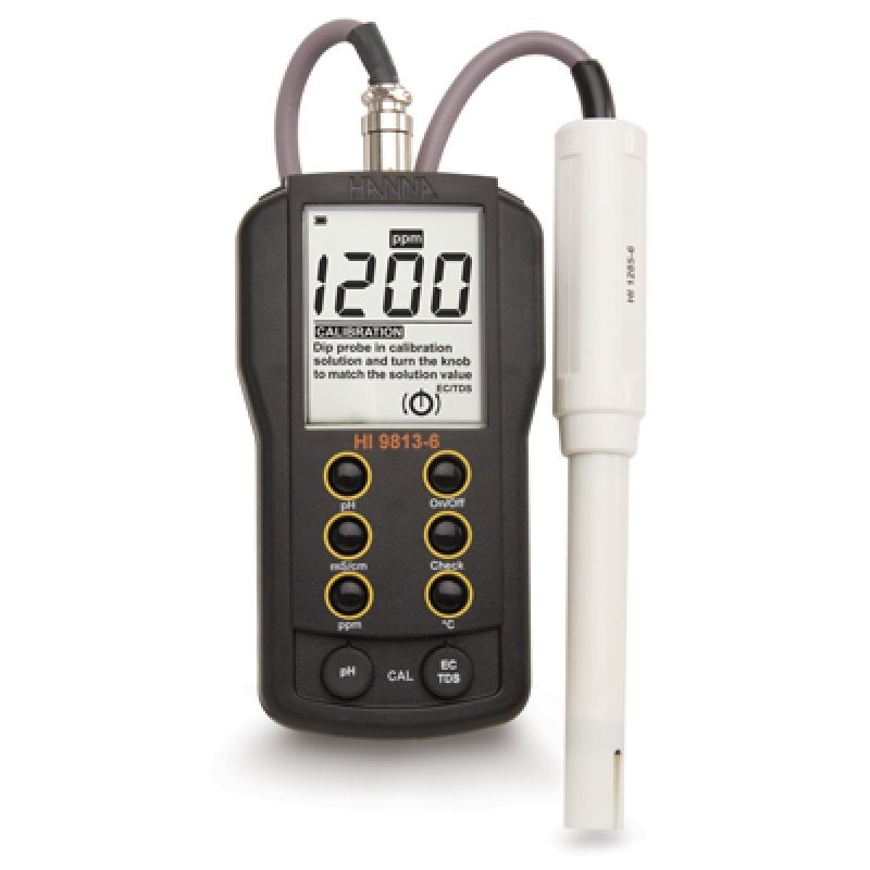 Medidor portátil de temperatura y pH/EC/TDS - HI9813-6